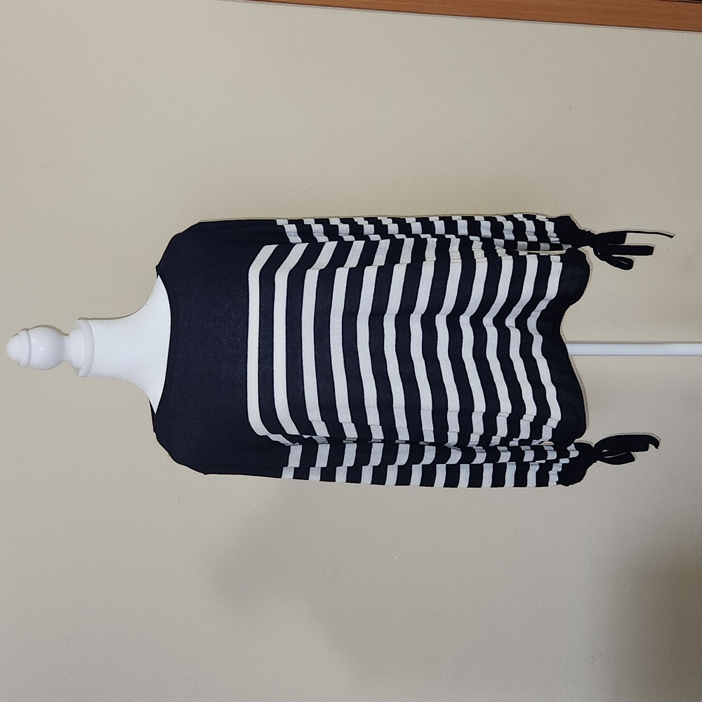 Zara knit top with tied sleeves size small